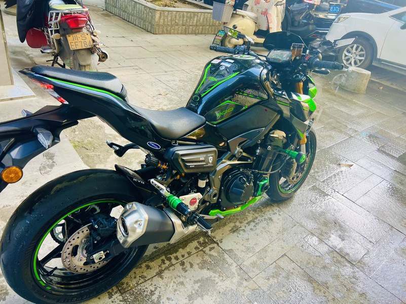 二手川崎Z900