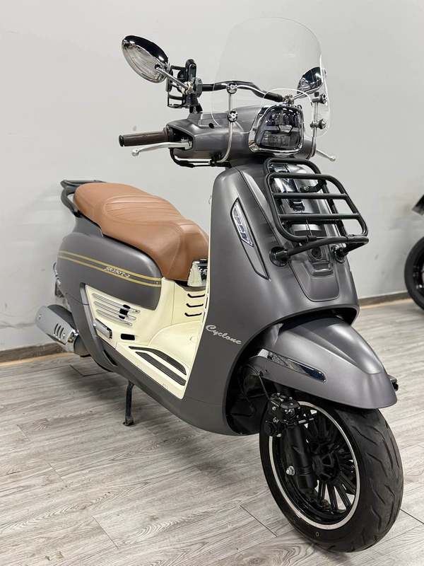 二手赛科龙RT3E 摩登