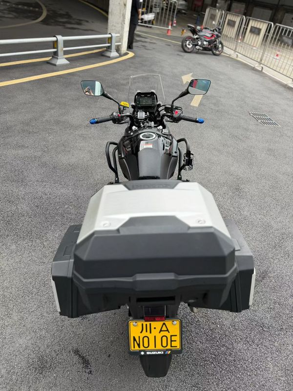 二手豪爵铃木DL250