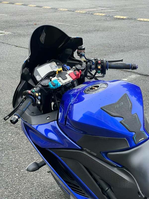 二手雅马哈YZF-R3