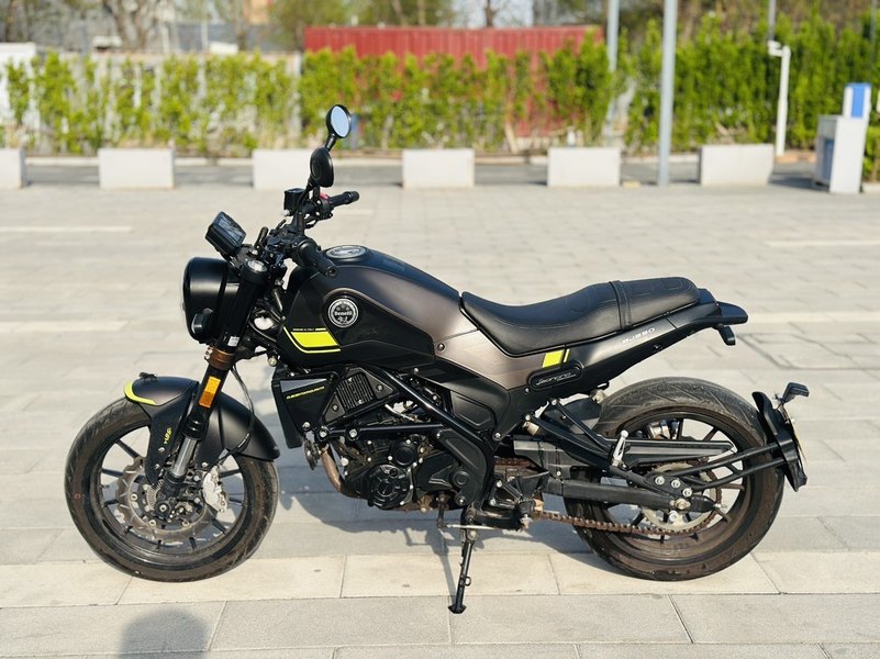 二手贝纳利幼狮 Leoncino 250