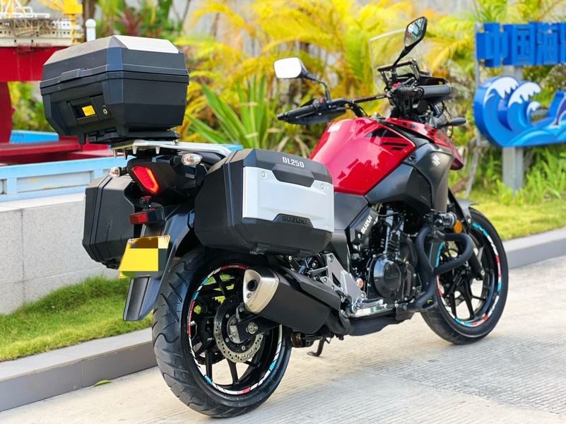 二手豪爵铃木DL250