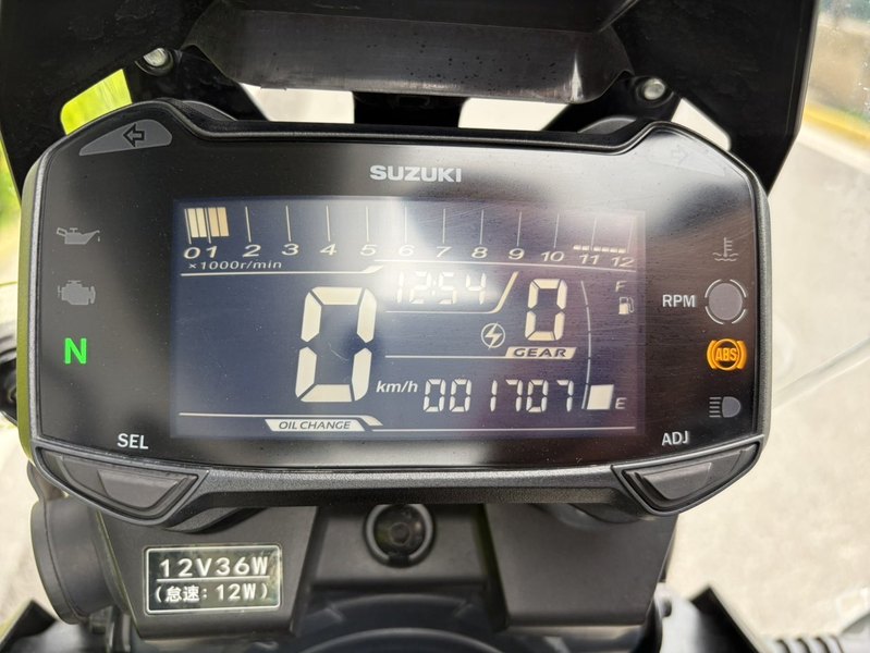 二手豪爵铃木DL250