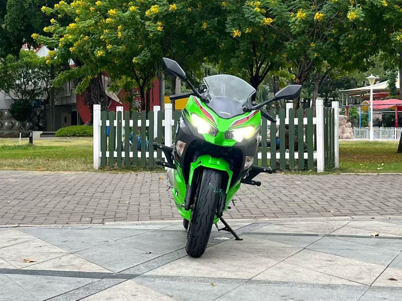二手川崎Ninja 400