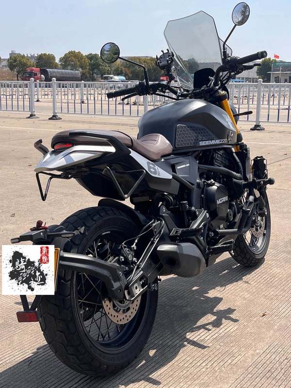 二手摩托莫里尼赛文佐6½