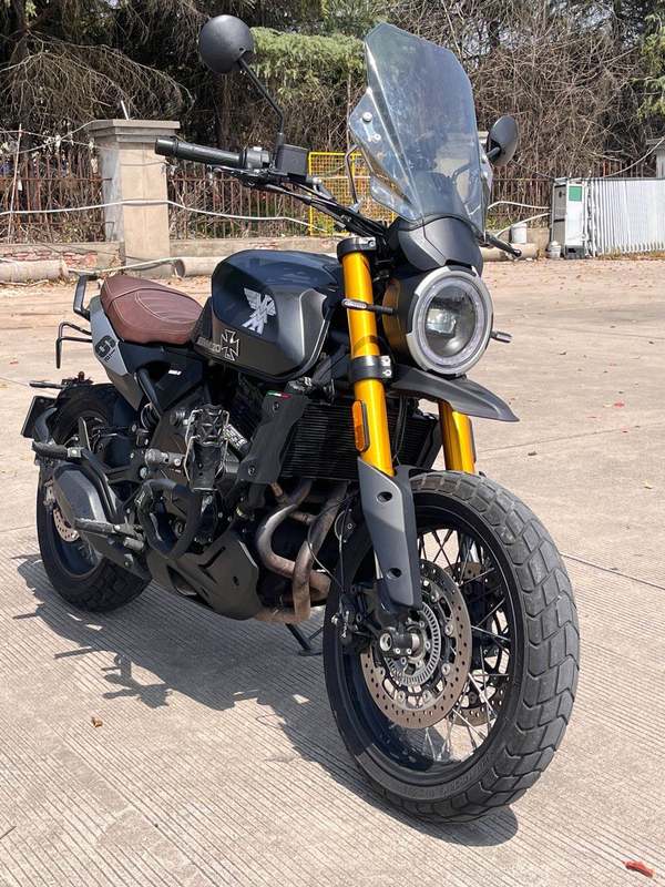 二手摩托莫里尼赛文佐6½