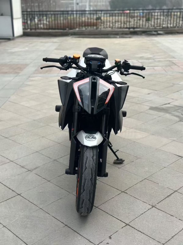 二手KTMR2R1290 Super Duke