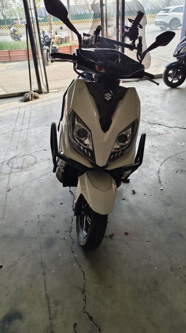 二手济南铃木UY125