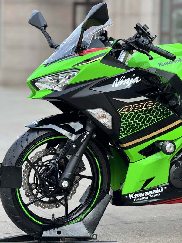 二手川崎Ninja 400