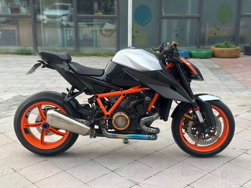 二手KTMR2R1290 Super Duke