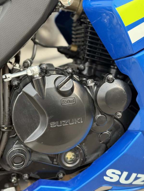 二手济南铃木极客飒 Gixxer 155