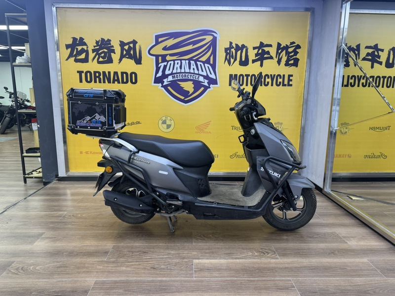 二手济南铃木UY125