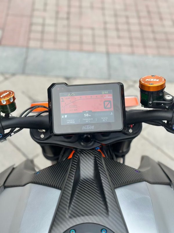 二手KTMR2R1290 Super Duke