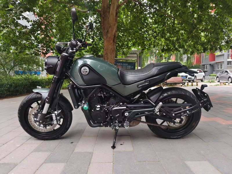 二手贝纳利幼狮 Leoncino 500