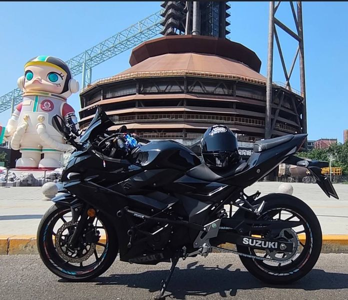 二手豪爵铃木GSX250R