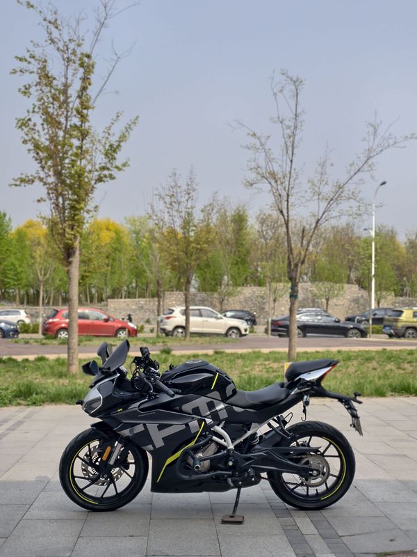 二手春风250SR