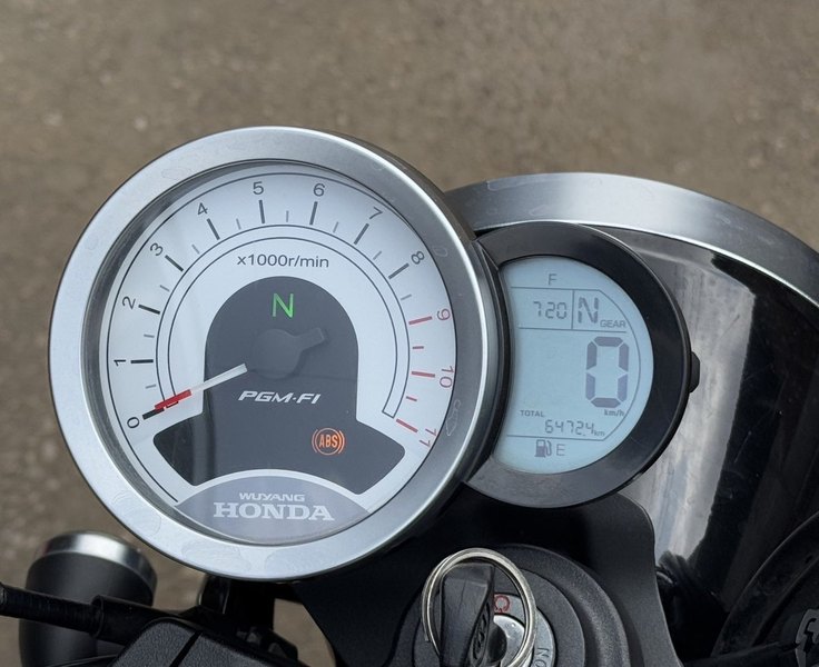 二手五羊本田鸷道 CB190SS