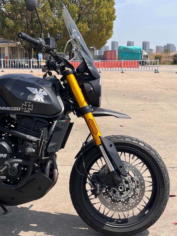 二手摩托莫里尼赛文佐6½