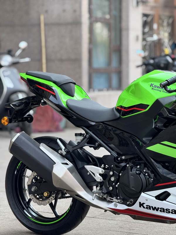 二手川崎Ninja 400