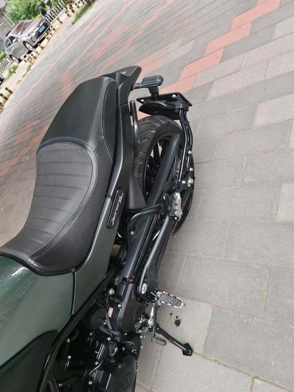 二手贝纳利幼狮 Leoncino 500