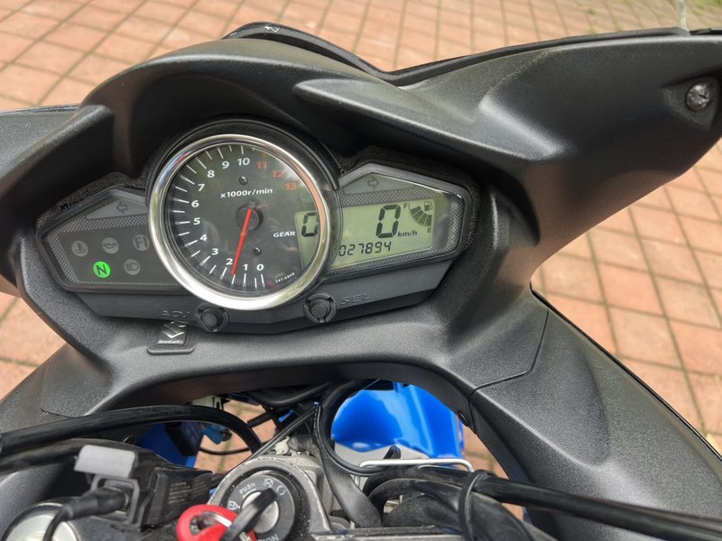 二手豪爵铃木骊驰 GW 250F