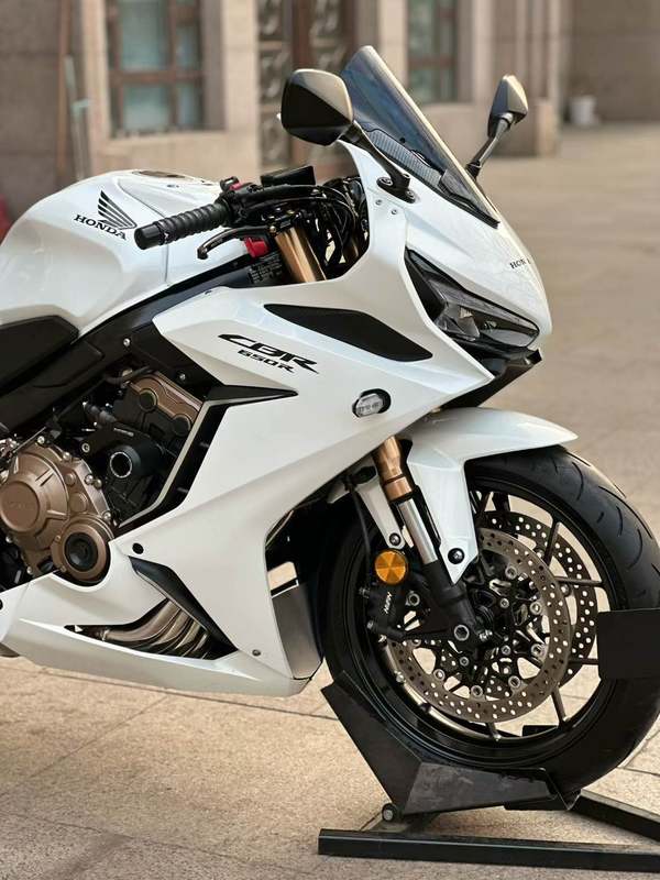 二手本田CBR650R
