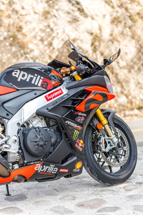 二手阿普利亚RSV4