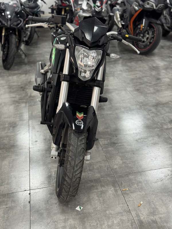 二手贝纳利小黄龙 TNT25