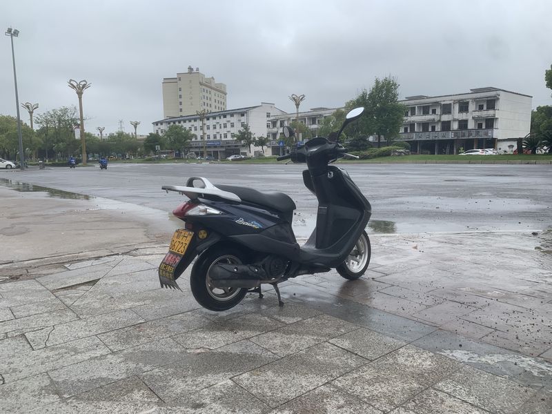 二手五羊本田喜俊WH125T-5