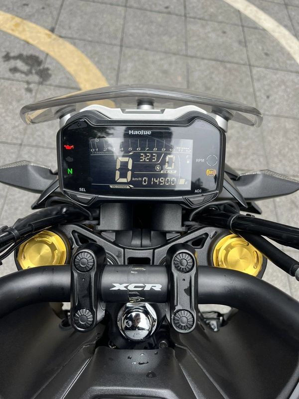 二手豪爵XCR300