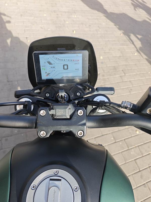 二手贝纳利幼狮 Leoncino 250