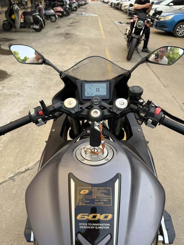 二手QJMOTOR赛600