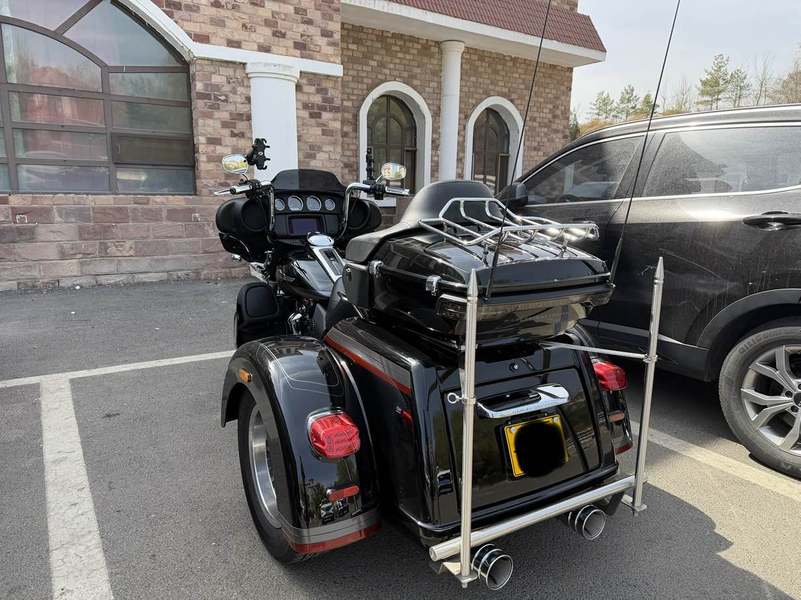 二手哈雷戴维森Tri Glide