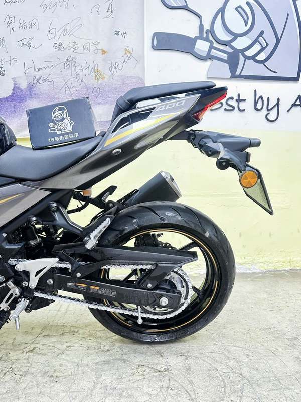 二手川崎Ninja 400