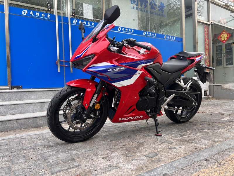 二手本田CBR400R