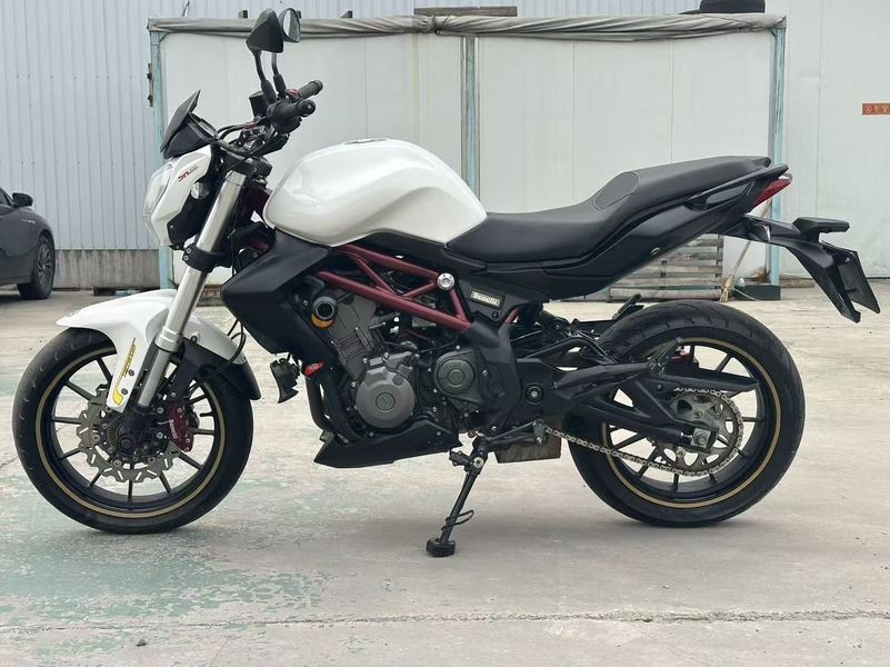 二手贝纳利蓝宝龙 BN302S