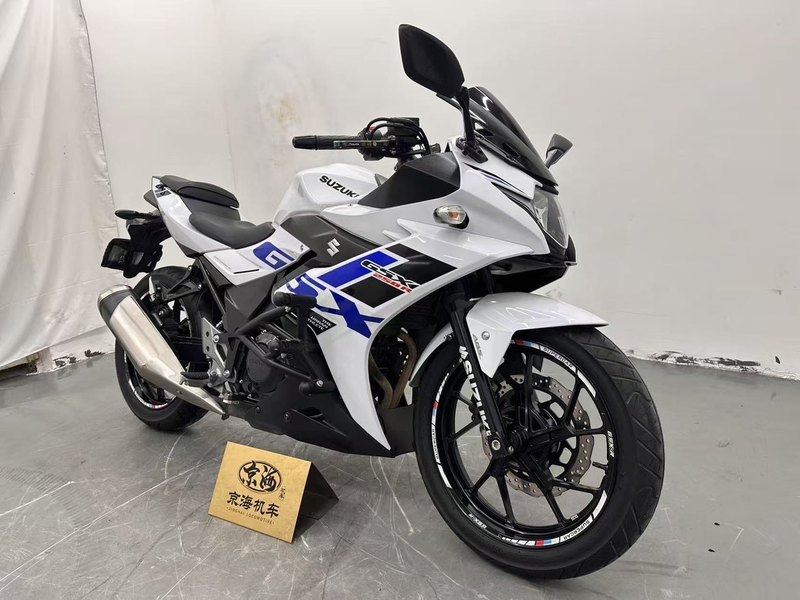 二手豪爵铃木GSX250R
