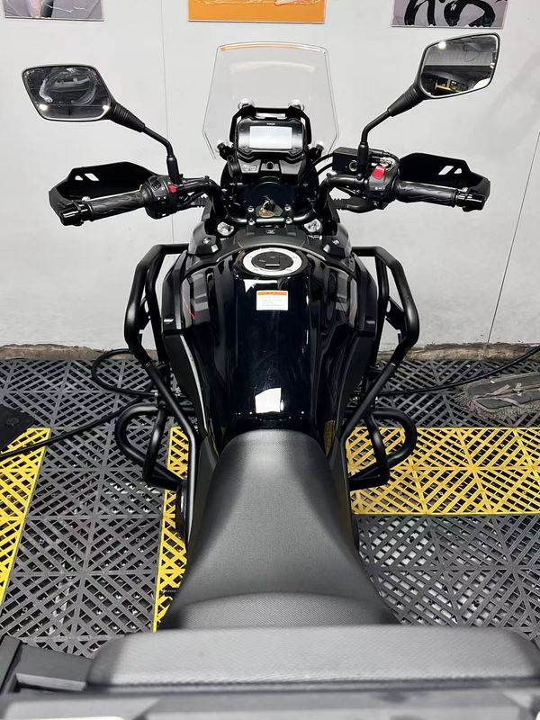 二手豪爵铃木DL250