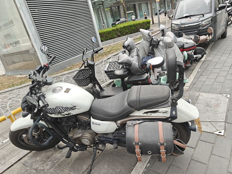 二手QJMOTOR闪350