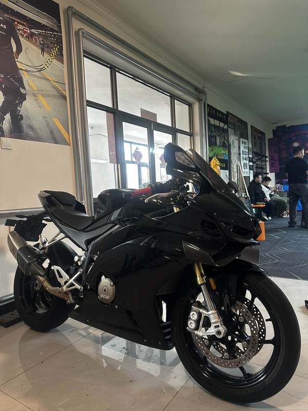 二手张雪机车500RR