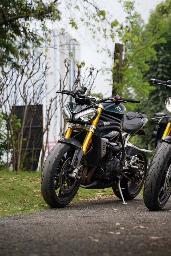 二手凯旋Speed Triple 1200