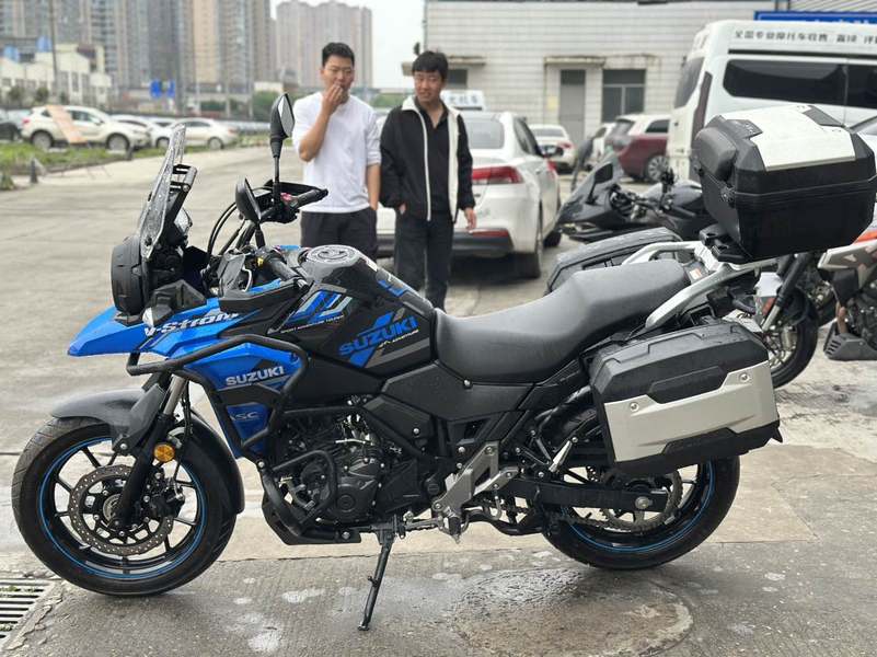 二手豪爵铃木DL250