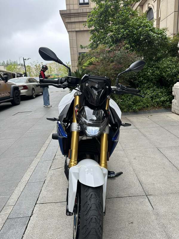 二手宝马F 900 R