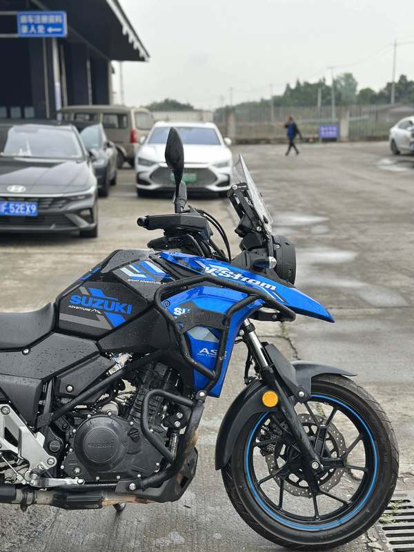 二手豪爵铃木DL250