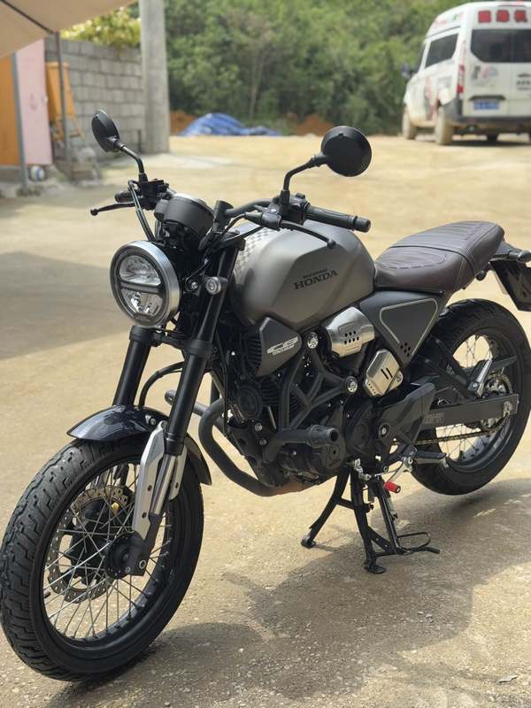 二手五羊本田鸷道 CB190SS