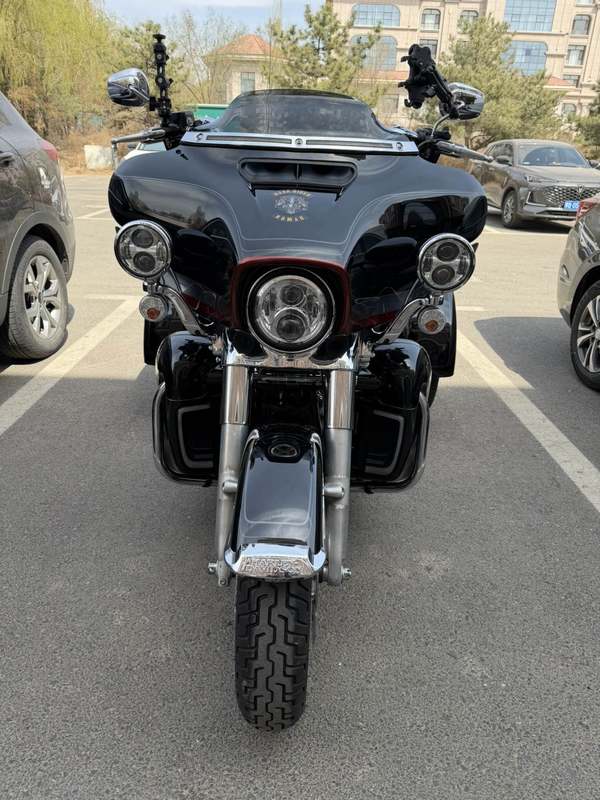 二手哈雷戴维森Tri Glide