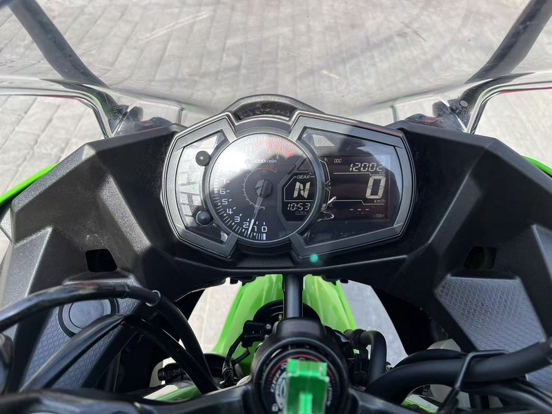 二手川崎Ninja 400