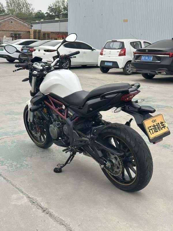 二手贝纳利蓝宝龙 BN302S