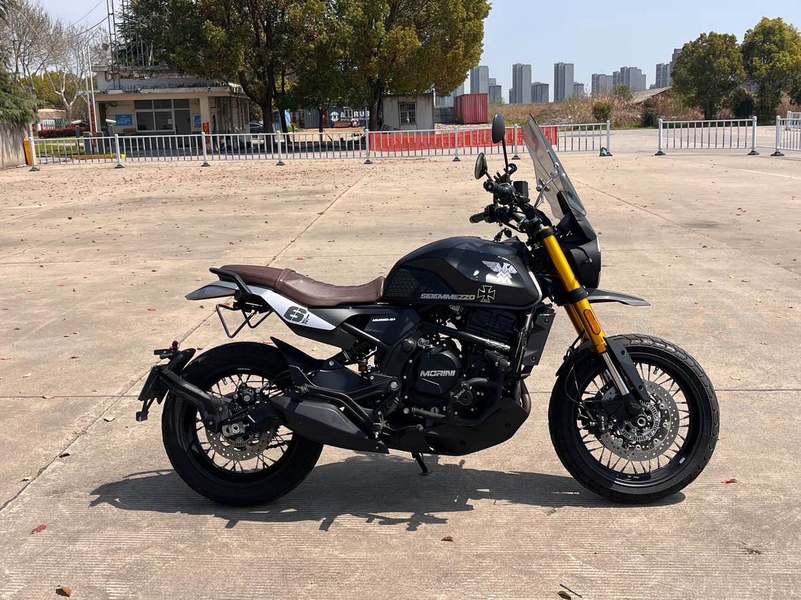 二手摩托莫里尼赛文佐6½