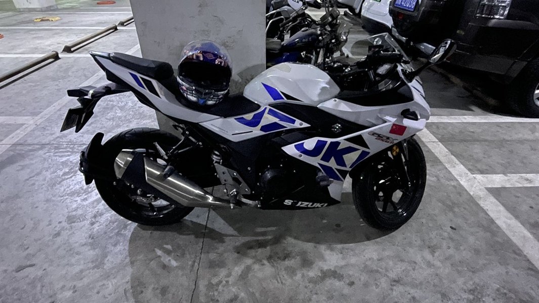 二手豪爵铃木GSX250R